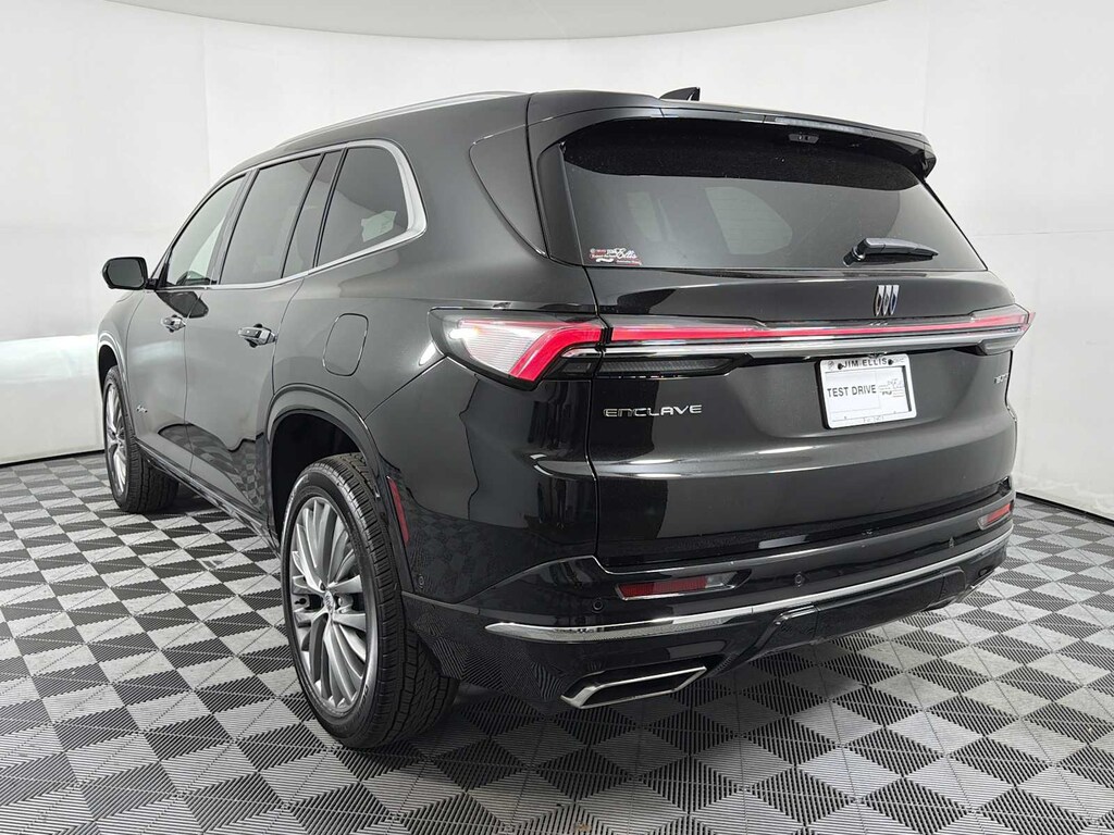 New 2026 Buick Enclave Avenir SUV