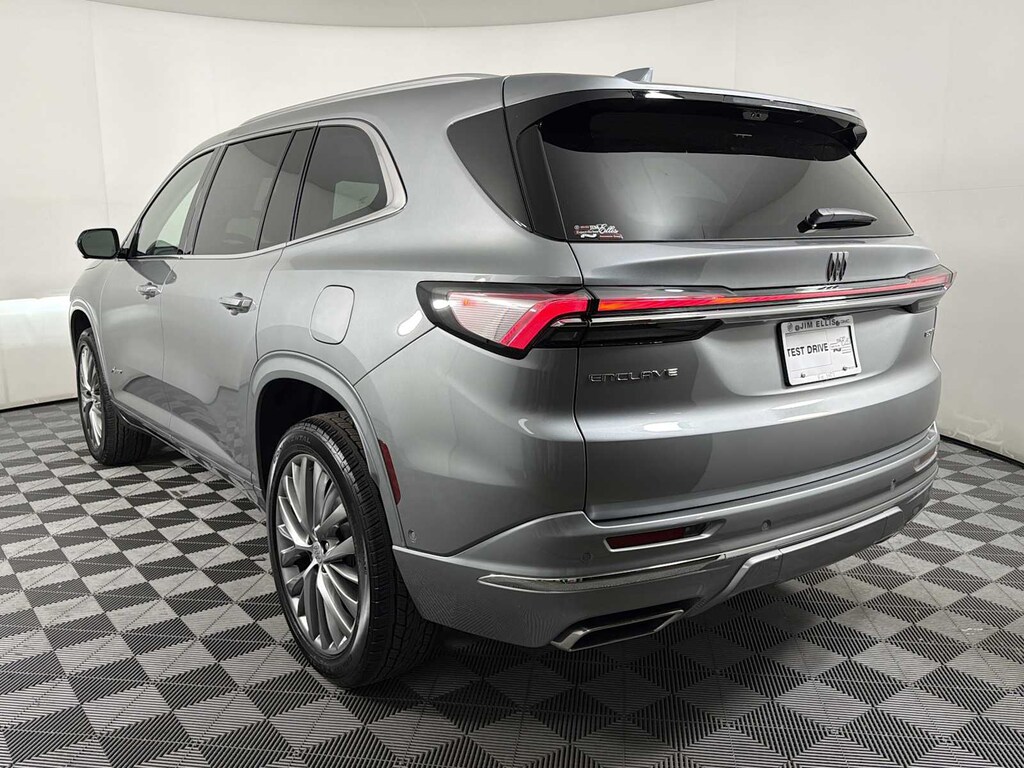 New 2026 Buick Enclave Avenir SUV