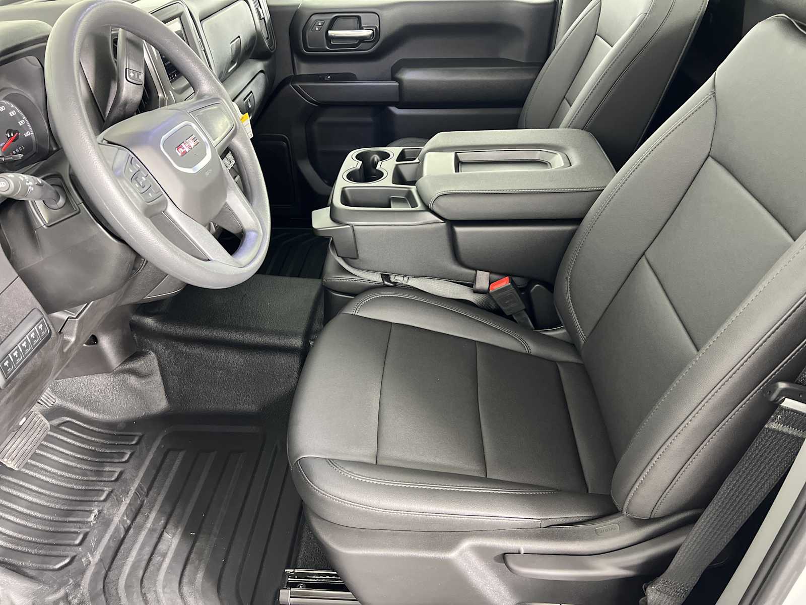 2025 GMC Sierra 2500HD Pro - Photo 7