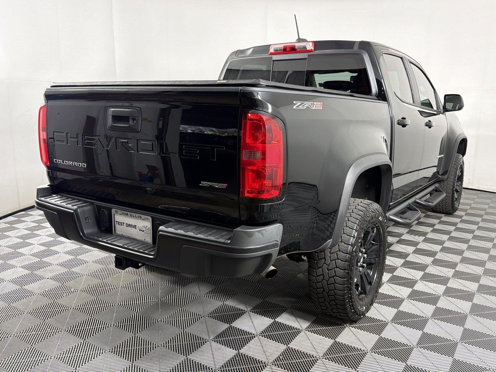 2022 Chevrolet Colorado ZR2 - Photo 6
