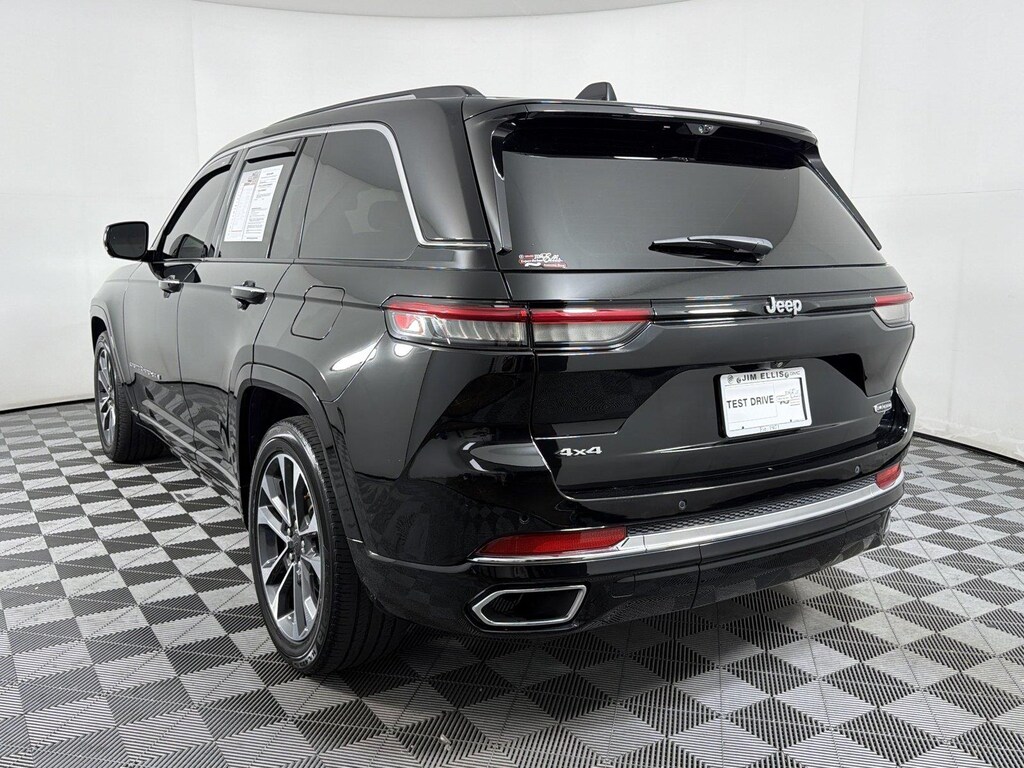Used 2023 Jeep Grand Cherokee Overland SUV