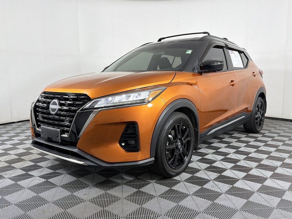 Certified 2023 Nissan Kicks SR SUV