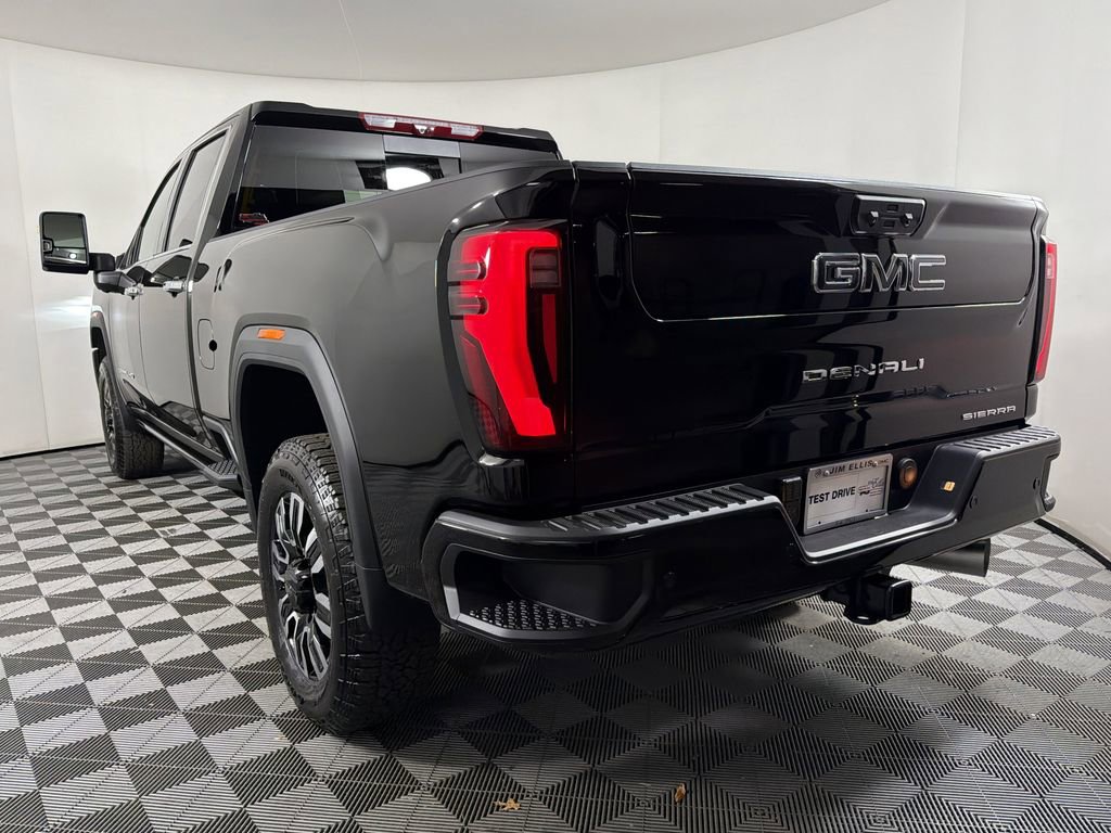 2026 Gmc Sierra 2500 HD Denali Ultimate photo 3