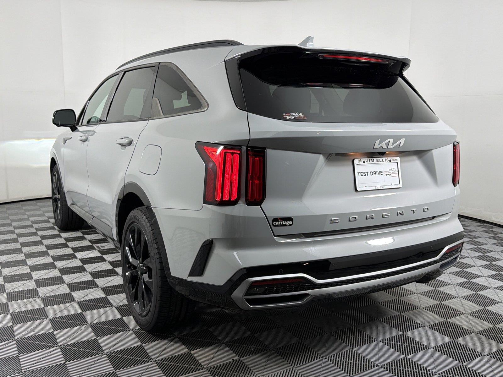 Used 2022 Kia Sorento SX Prestige SUV