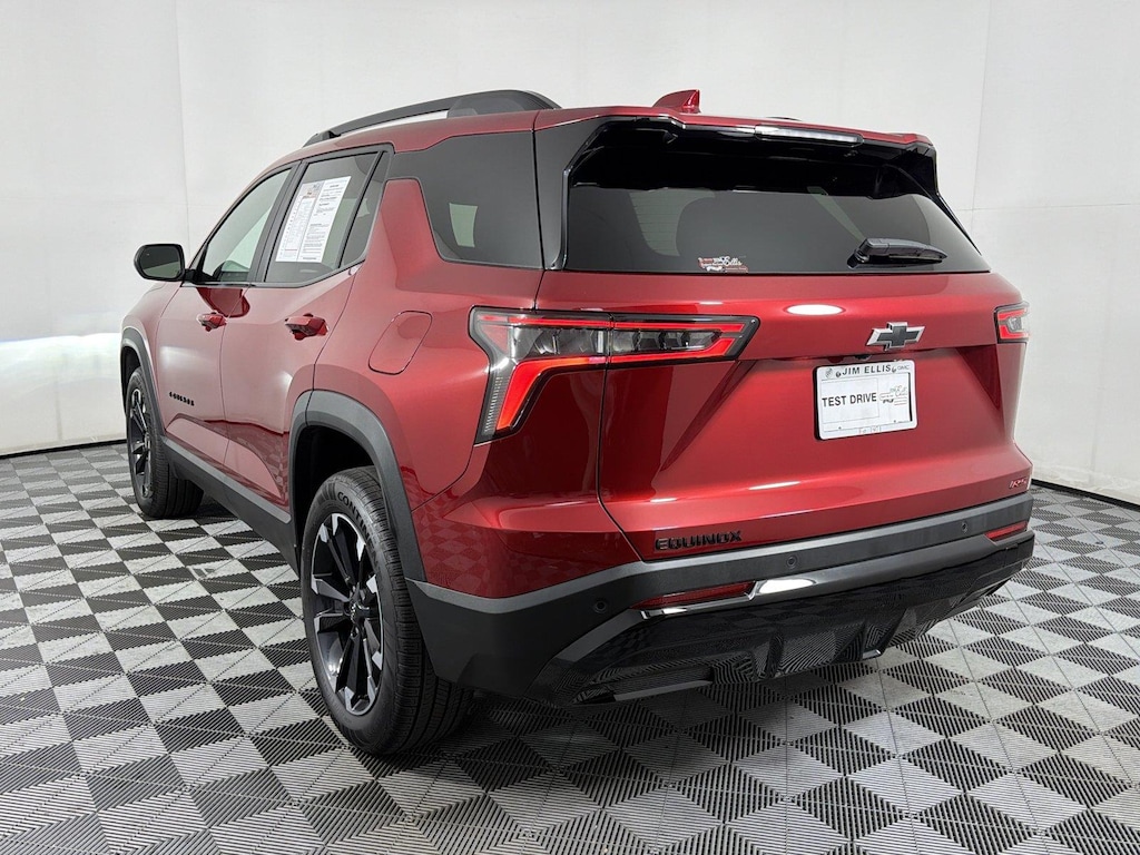 Certified 2026 Chevrolet Equinox FWD RS SUV