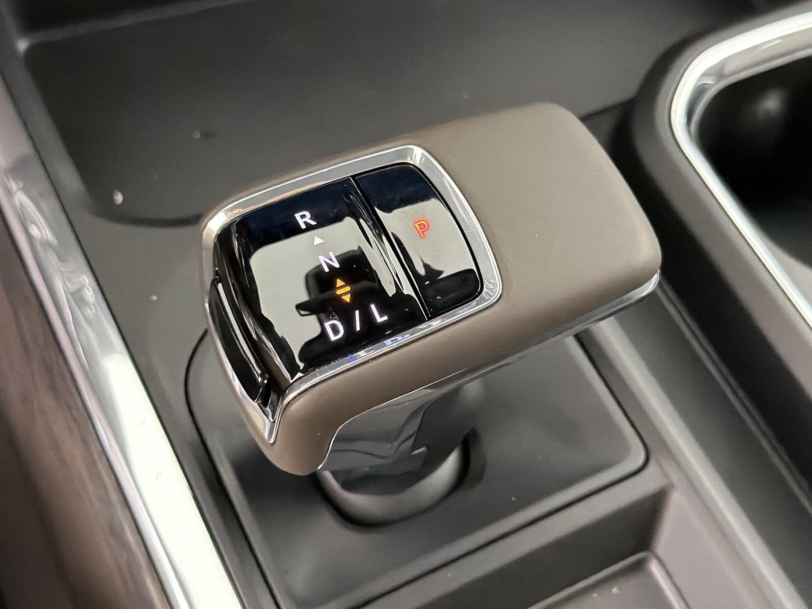 2026 GMC Sierra 1500 SLT - Photo 29