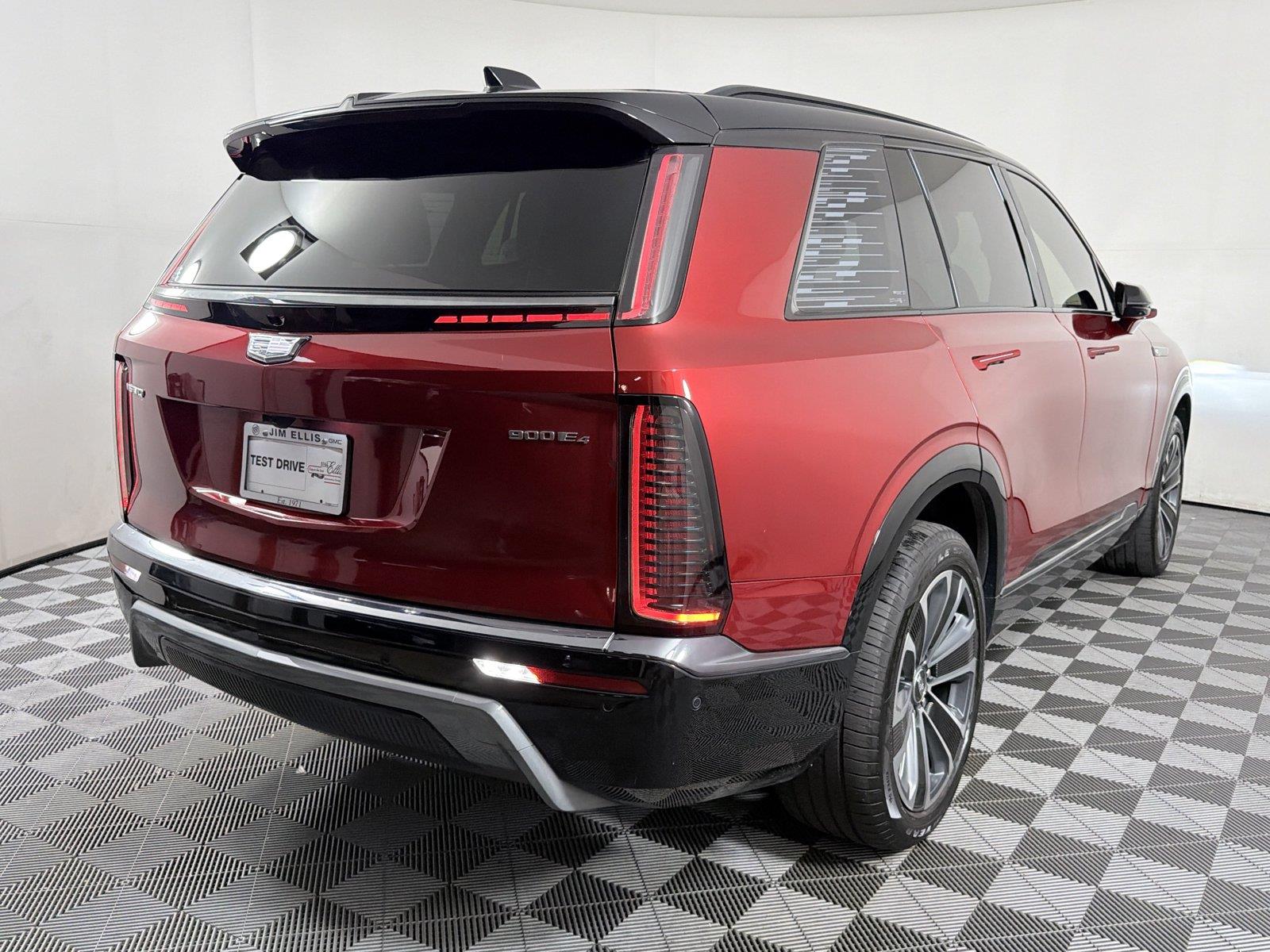 2026 Cadillac VISTIQ Sport - Photo 6