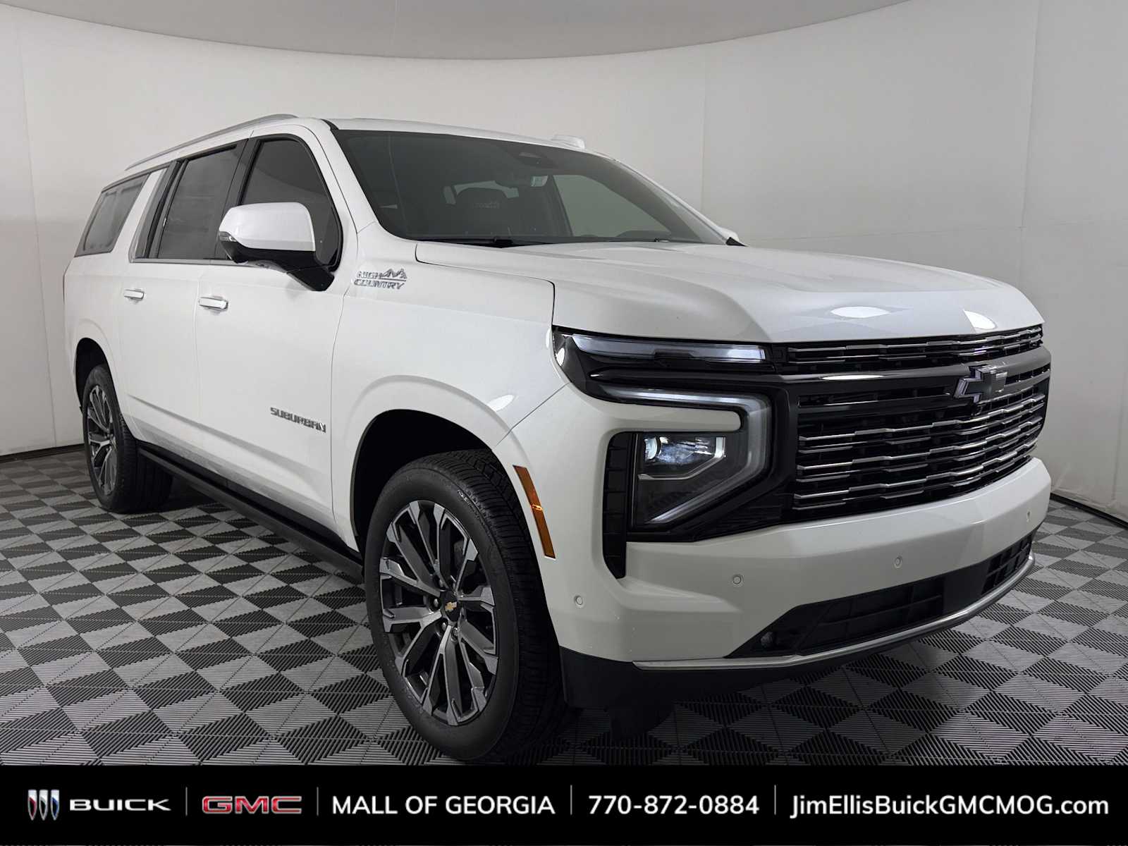 2025 Chevrolet Suburban High Country 4WD's photo