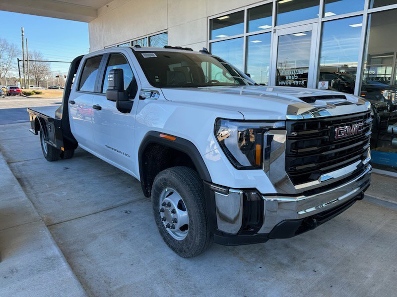 2024 Gmc Sierra 3500 Pro photo 2