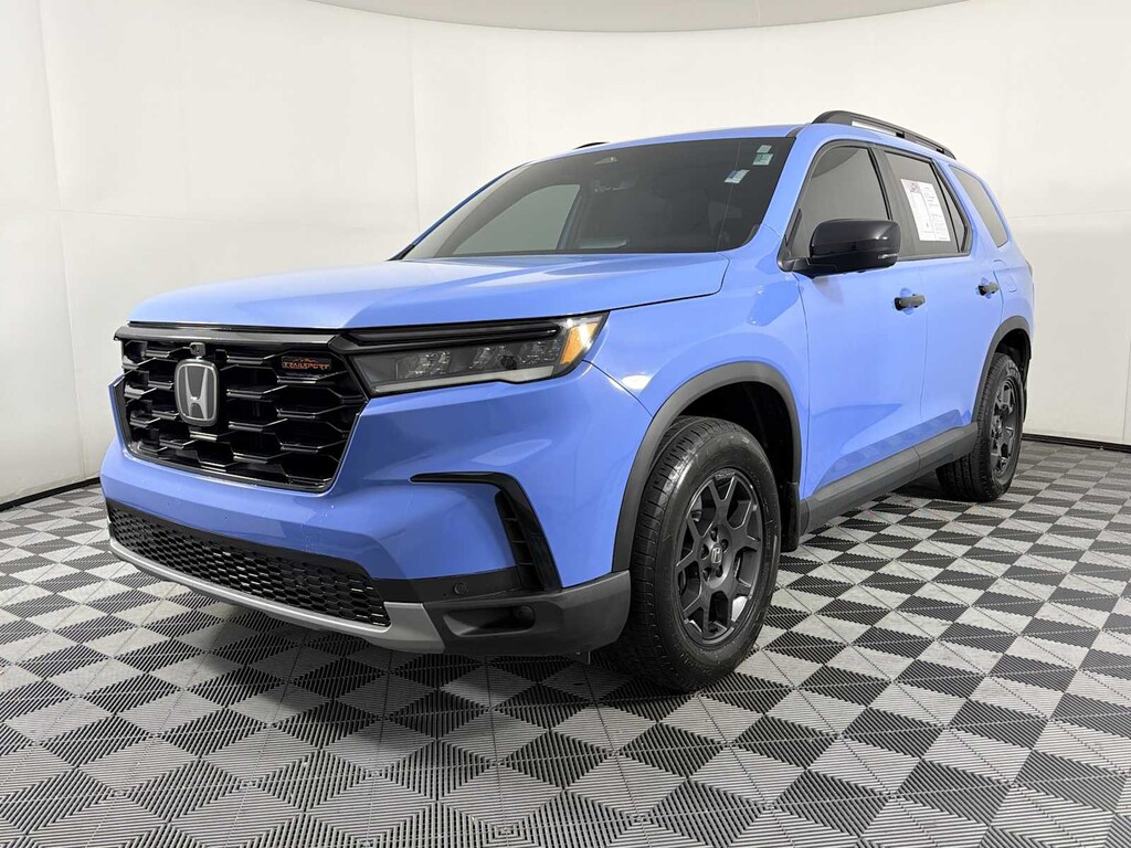 Used 2023 Honda Pilot TrailSport AWD
