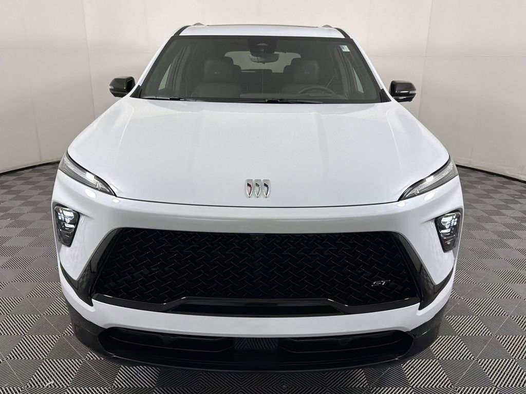 2026 Buick Enclave Sport Touring photo 2