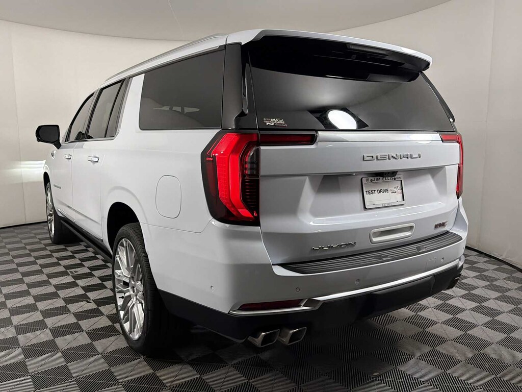 New 2026 GMC Yukon XL Denali SUV