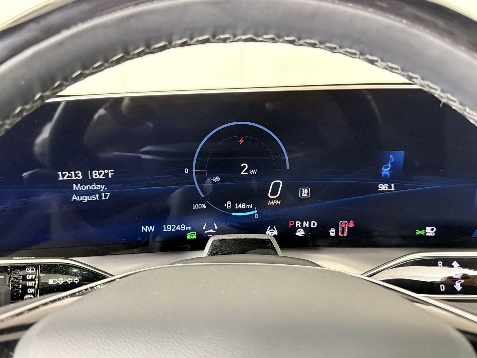 2026 Cadillac VISTIQ Sport - Photo 28