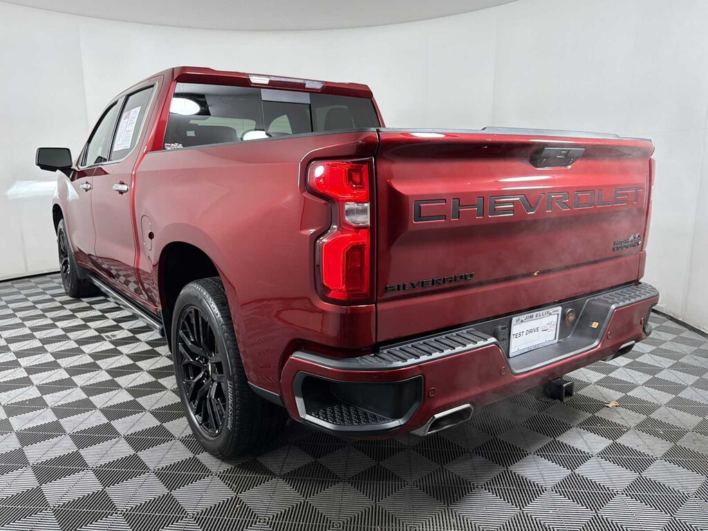 Used 2021 Chevrolet Silverado 1500 High Country 4WD Crew Cab 147 4WD Crew Cab 147