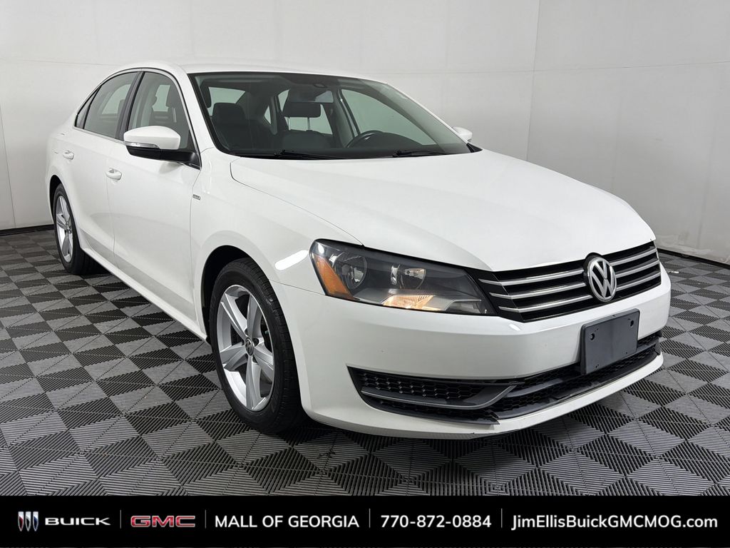 2014 Volkswagen Passat S