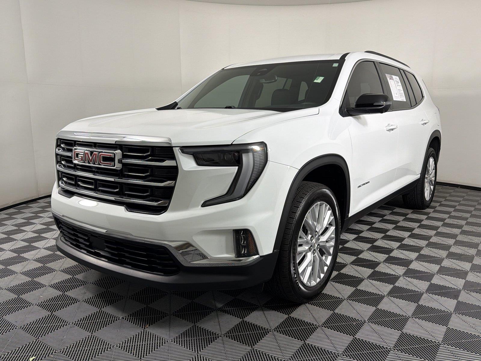 Certified 2025 GMC Acadia FWD Elevation