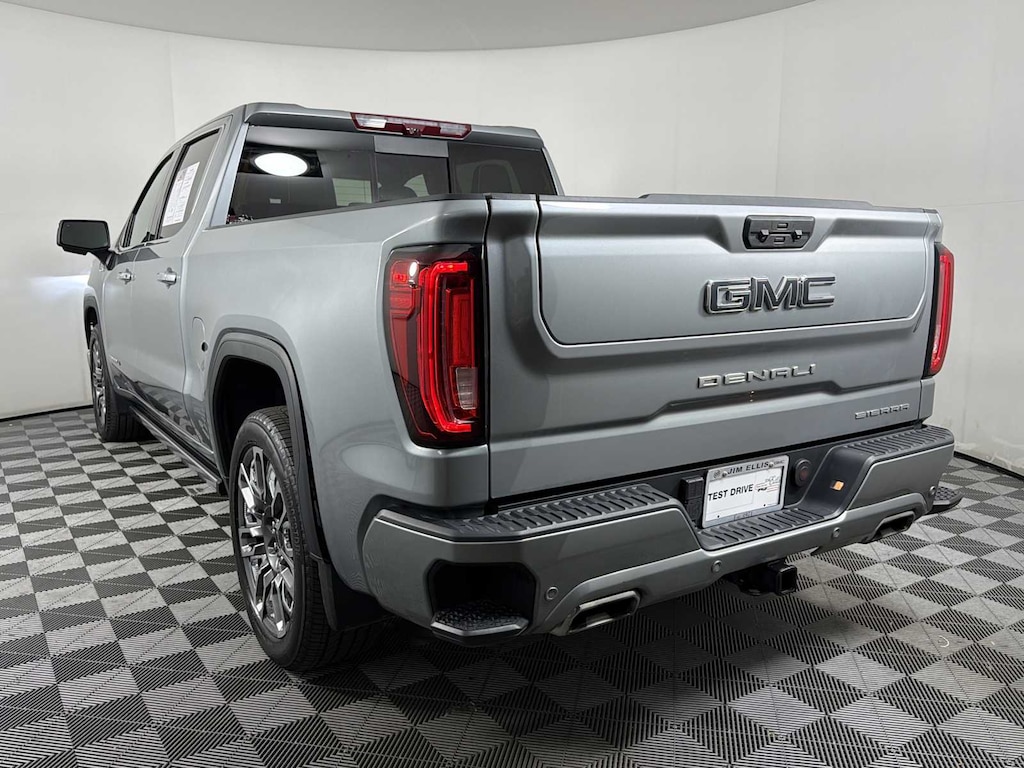 Used 2025 GMC Sierra 1500 Denali Ultimate 4WD Crew Cab 147 4WD Crew Cab 147