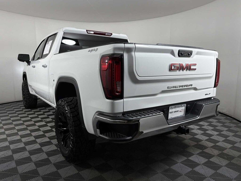 Used 2025 GMC Sierra 1500 SLT 4WD Crew Cab 147 4WD Crew Cab 147