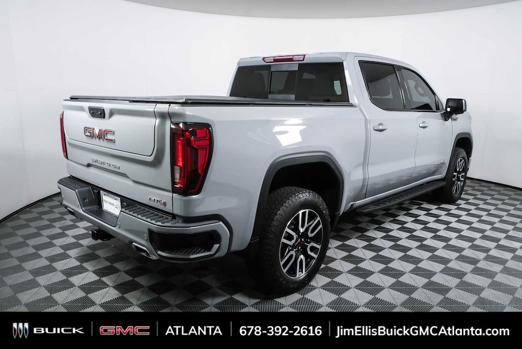 Used 2024 GMC Sierra Pickup AT4 TK