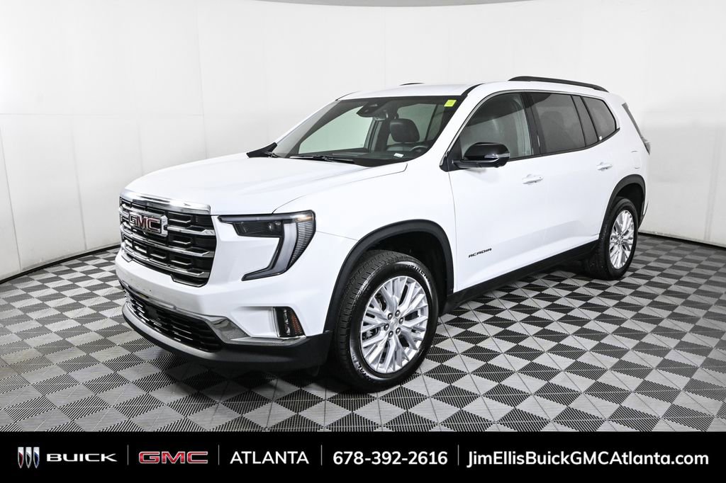 2024 GMC Acadia Elevation's photo
