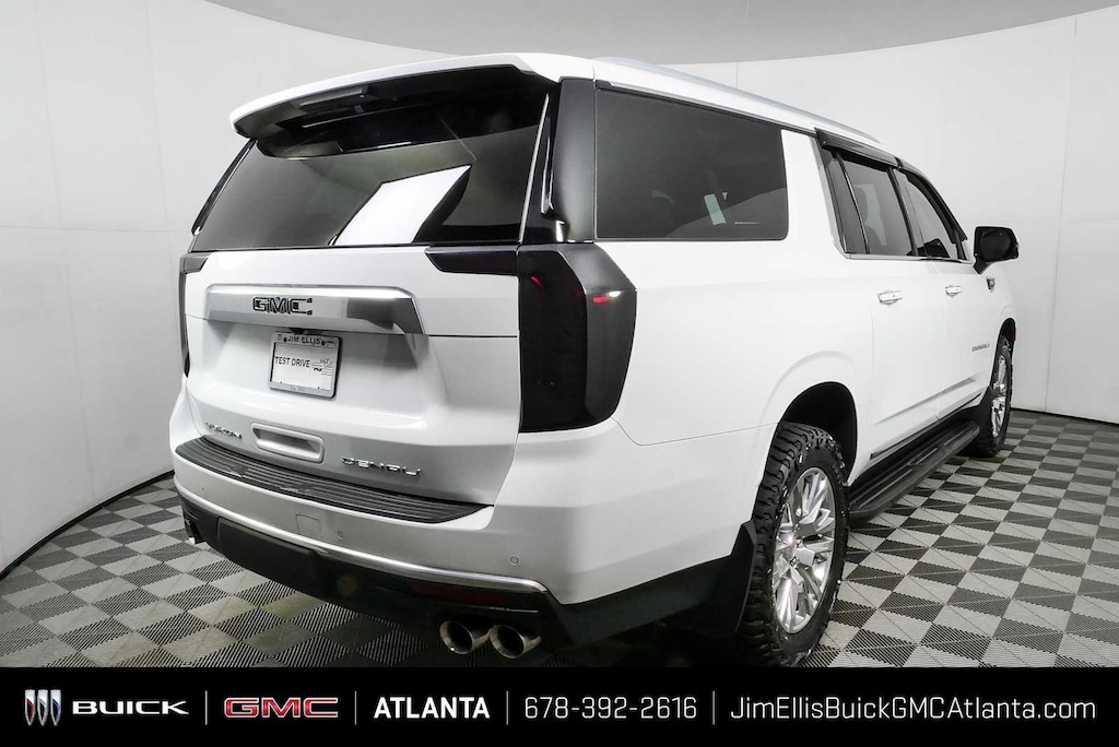 Used 2022 GMC Yukon XL Denali SUV