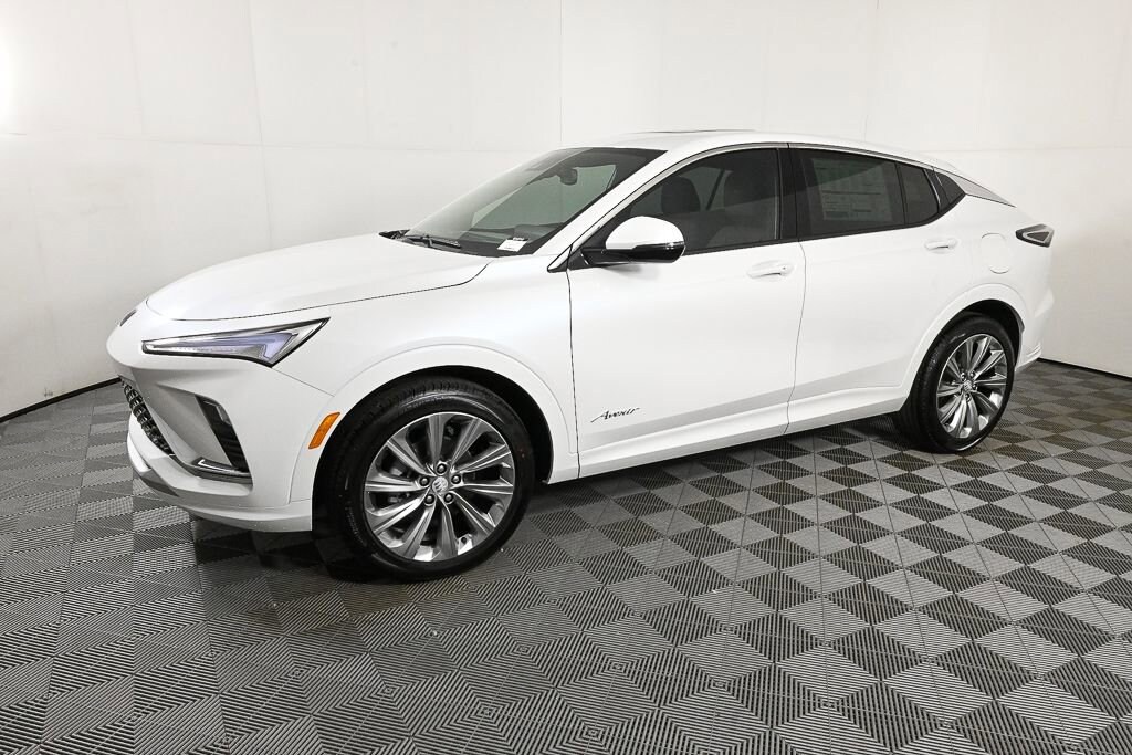 New 2026 Buick Envista Avenir SUV