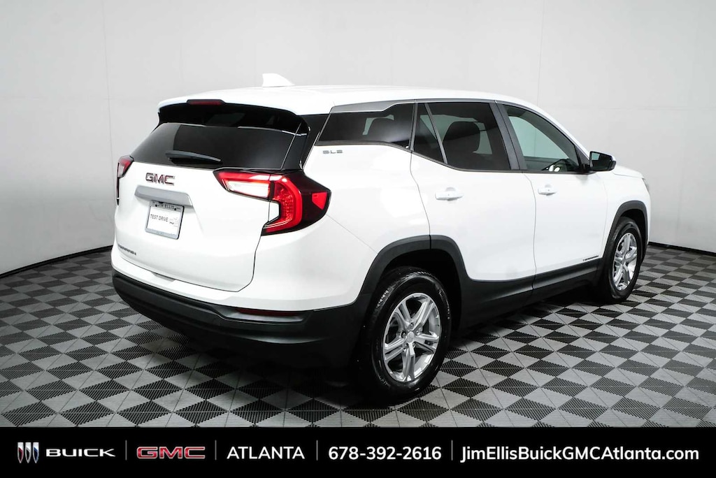 Used 2023 GMC Terrain SLE SUV