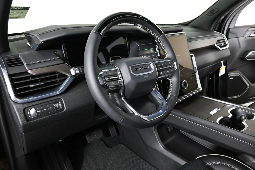 2026 Gmc Acadia Denali photo 4