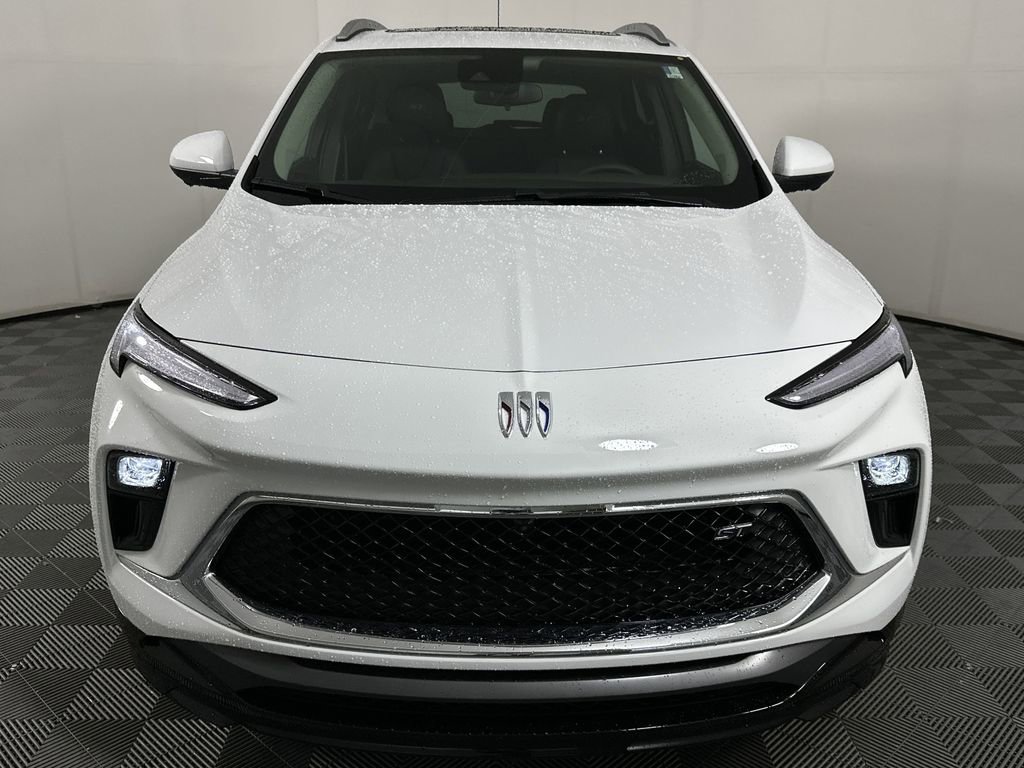 2026 Buick Encore GX Sport Touring photo 2