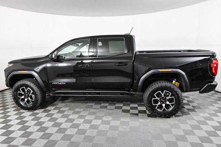 2025 Gmc Canyon AT4 photo 2