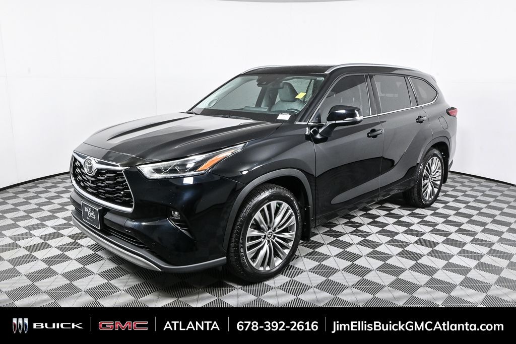 Used 2021 Toyota Highlander Platinum Sport Utility