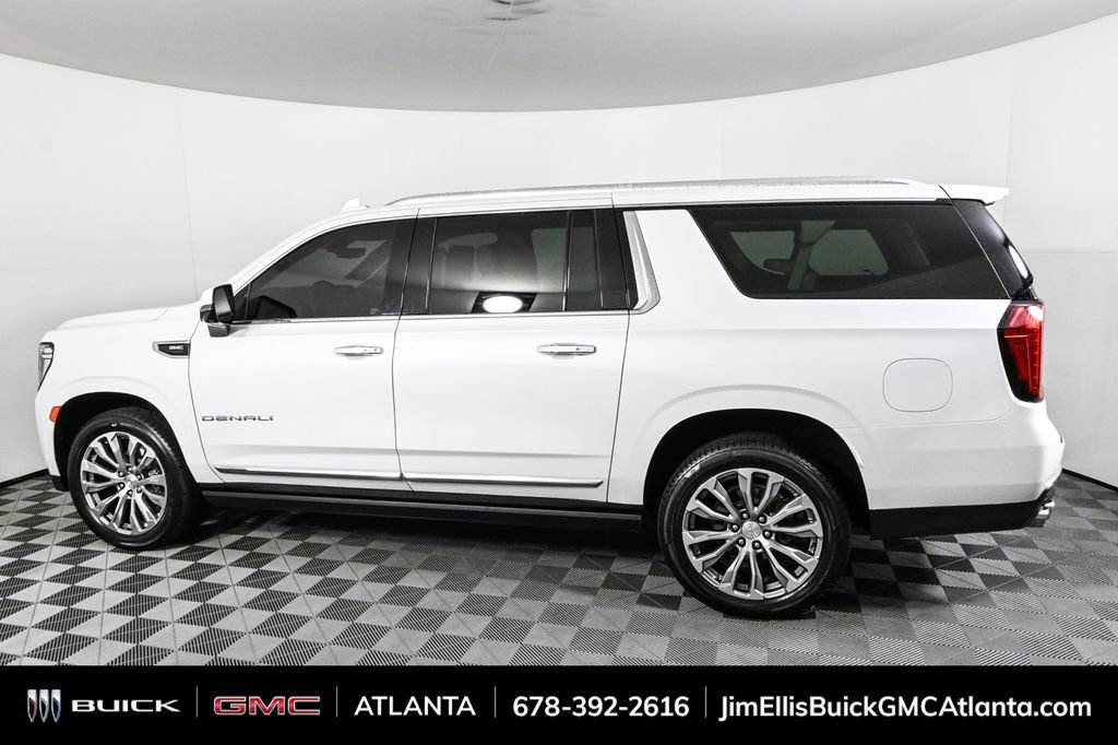 2021 Gmc Yukon XL Denali photo 2