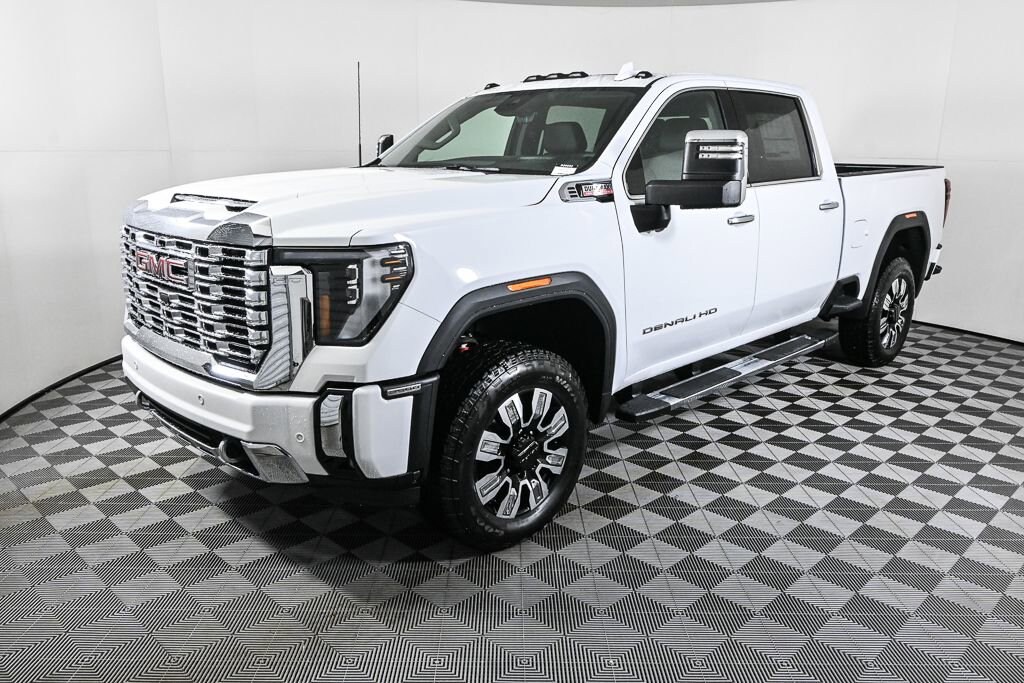 New 2026 GMC Sierra 2500 HD Denali Truck Crew Cab