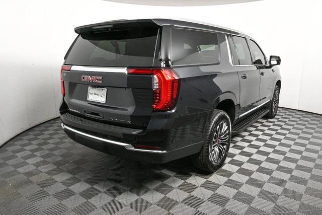 2026 Gmc Yukon XL photo 2
