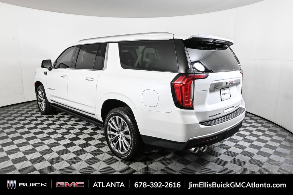 2021 Gmc Yukon XL Denali photo 3