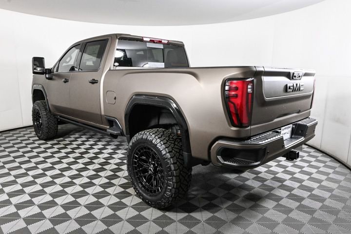 2025 Gmc Sierra 2500 HD Denali photo 3