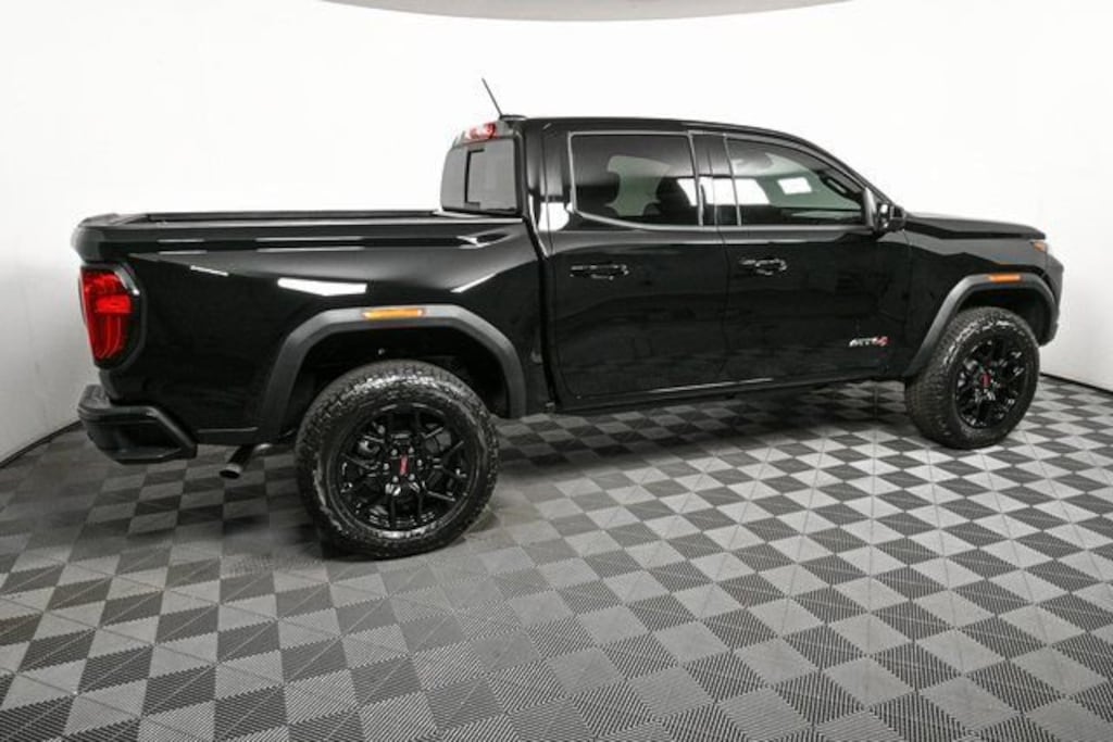 New 2026 GMC Canyon AT4 Truck Crew Cab