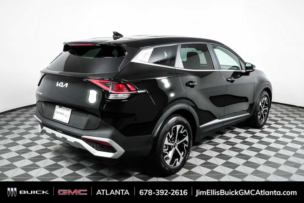 Used 2024 Kia Sportage EX SUV