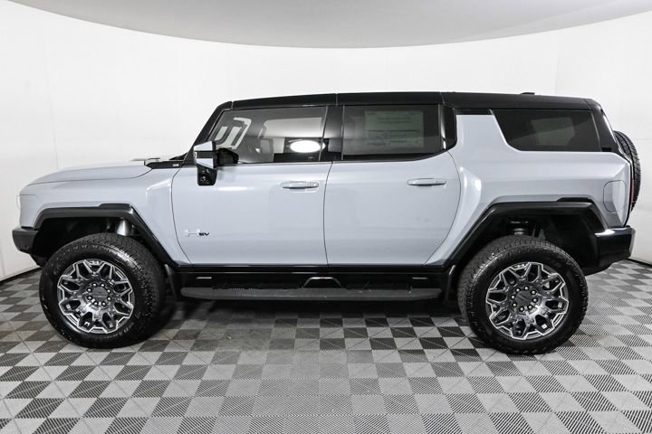 2025 Gmc Hummer EV photo 2