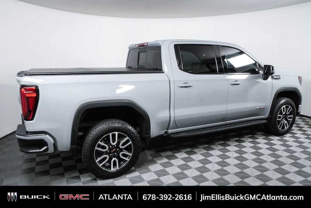 Used 2024 GMC Sierra Pickup AT4 TK
