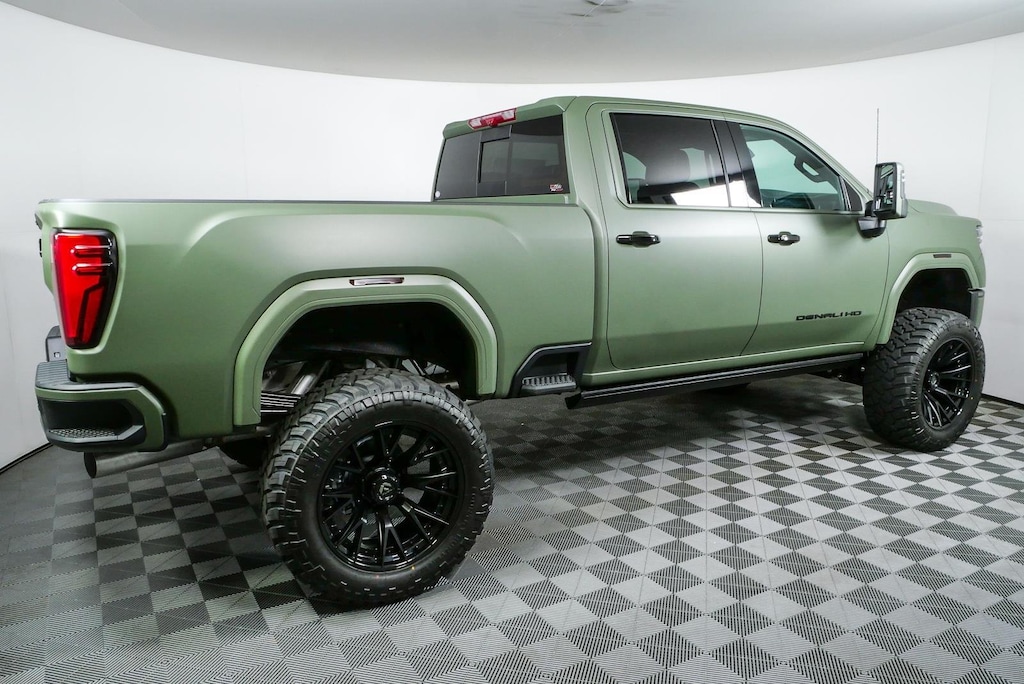 New 2026 GMC Sierra 2500 HD Denali Ultimate Truck Crew Cab