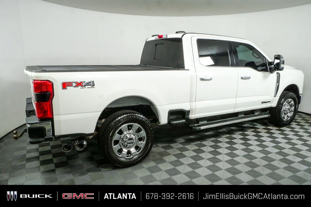Used 2024 Ford Super Duty F-250 Lariat Truck