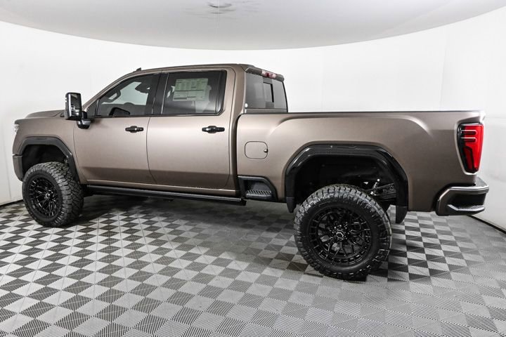 2025 Gmc Sierra 2500 HD Denali photo 2