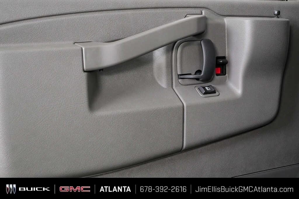 New 2025 GMC Savana 2500 Work Van Van Cargo Van