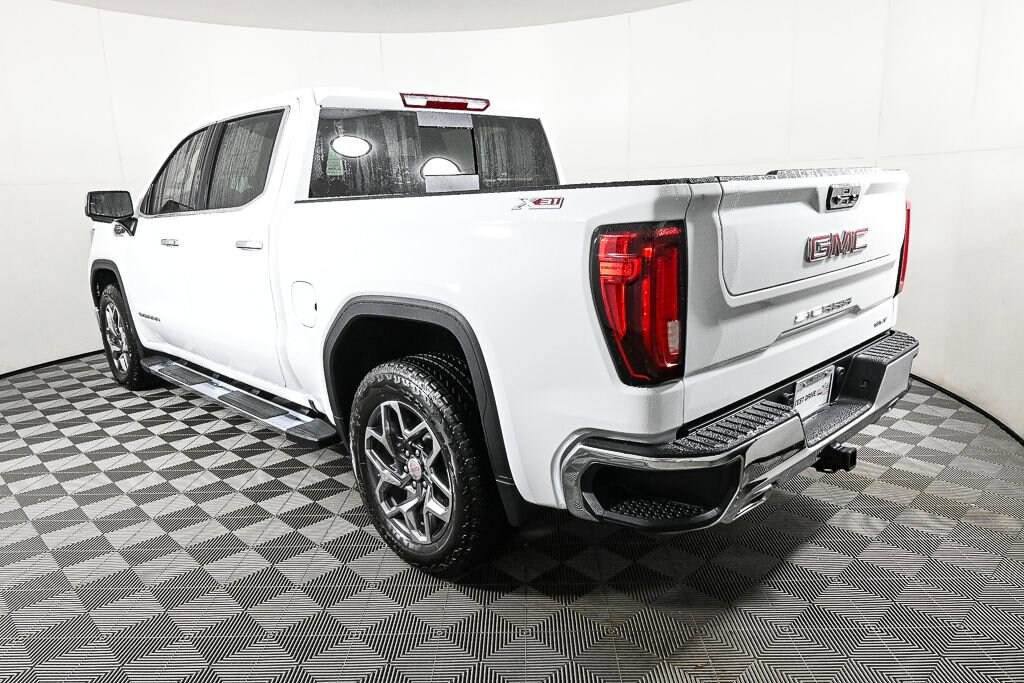 New 2026 GMC Sierra 1500 SLT Truck Crew Cab