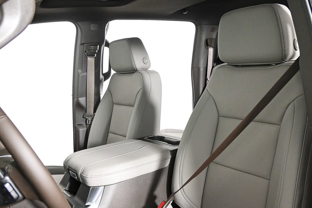 2026 Gmc Sierra 1500 SLT photo 4