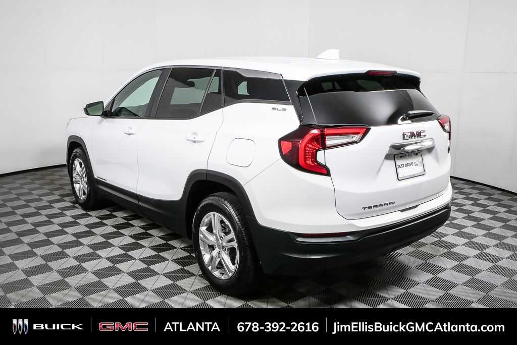 Used 2024 GMC Terrain SLE SUV