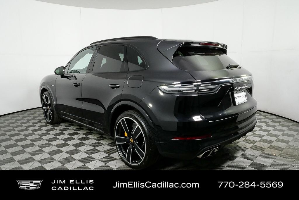 Used 2021 Porsche Cayenne Turbo S E-Hybrid SUV