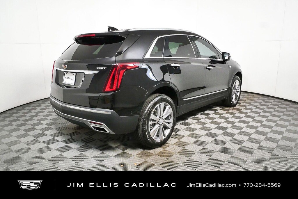 New 2026 CADILLAC XT5 Premium Luxury SUV