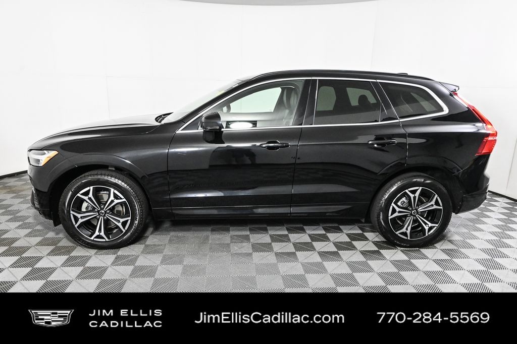 Used 2022 Volvo XC60 Momentum Utility